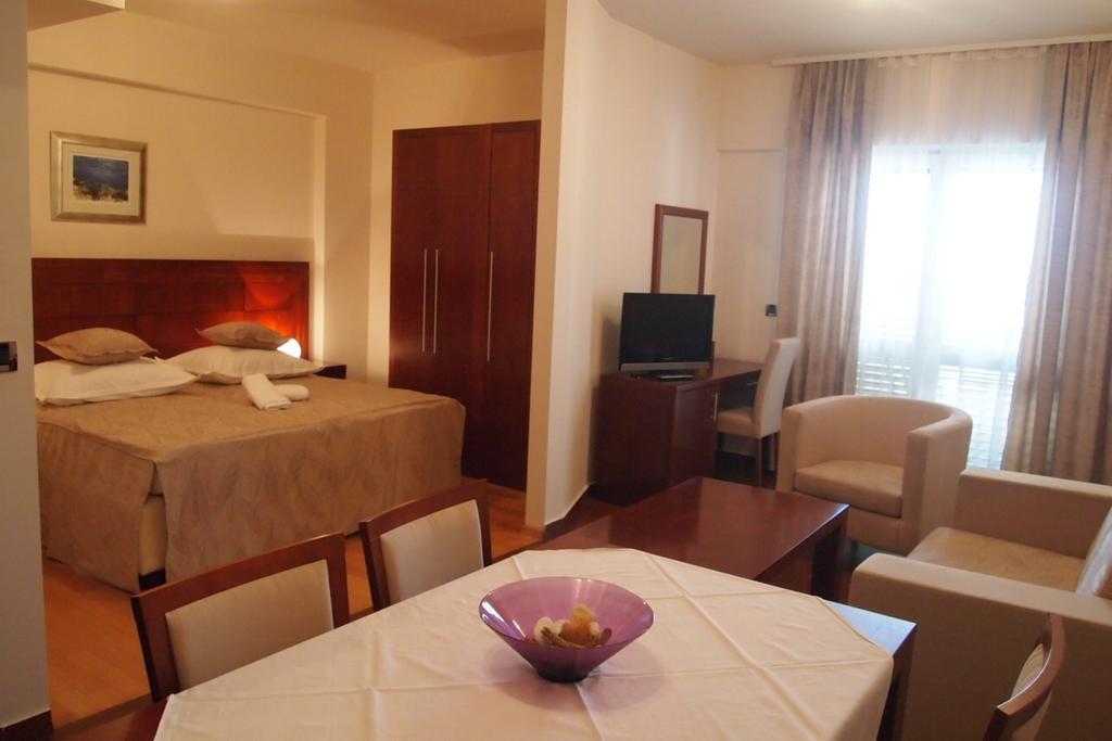 Agava Makarska